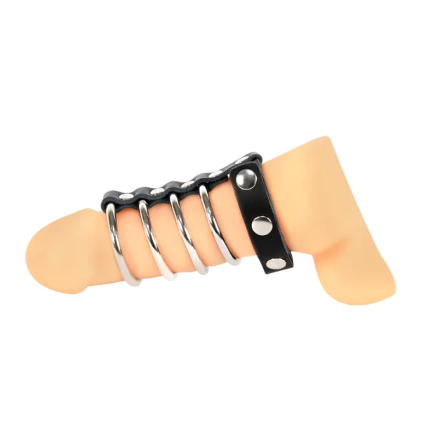Anillo Patrón: Control y Estética Imponente